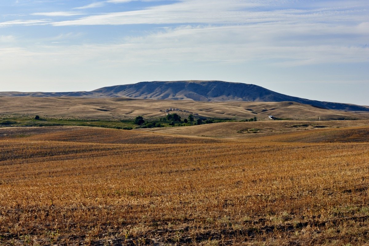 Гора Дегерес — место, давшее имя ТОО «Дегар»